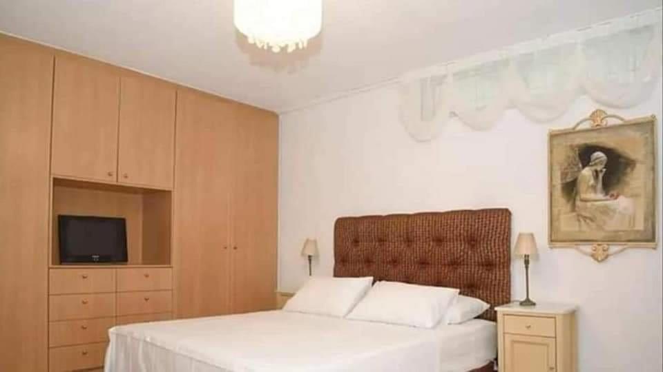 Stavros - Luxury Maisonette In Glyfada Athene Buitenkant foto